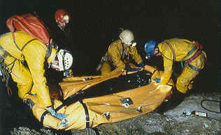 We are preparing the dinghies for the Cueto-Coventosa trip